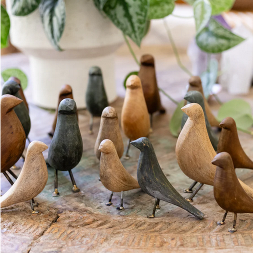 Hand-Carved Wooden Birds – Nature's Wonders Captured in Art